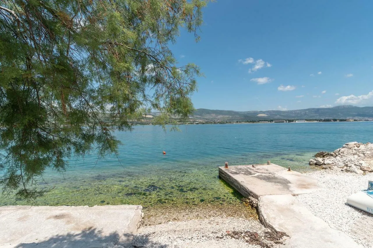 Apartment Paula Trogir 0*,  Kroatien